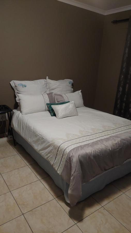 Mossie Inn Accommodation Swakopmund Exterior foto